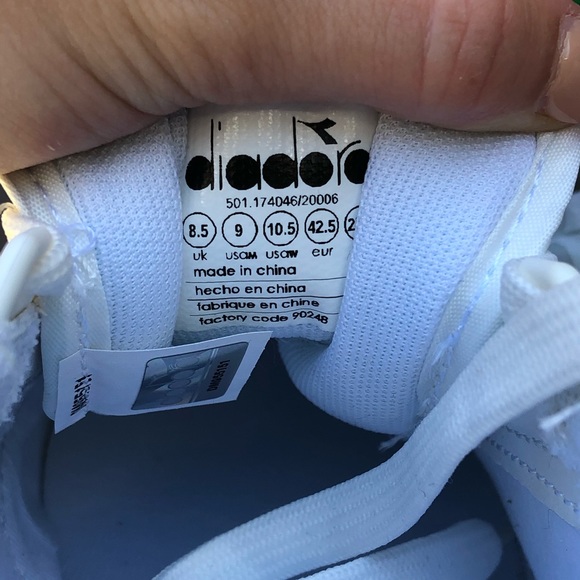 Diadora Sneakers - Picture 3 of 3